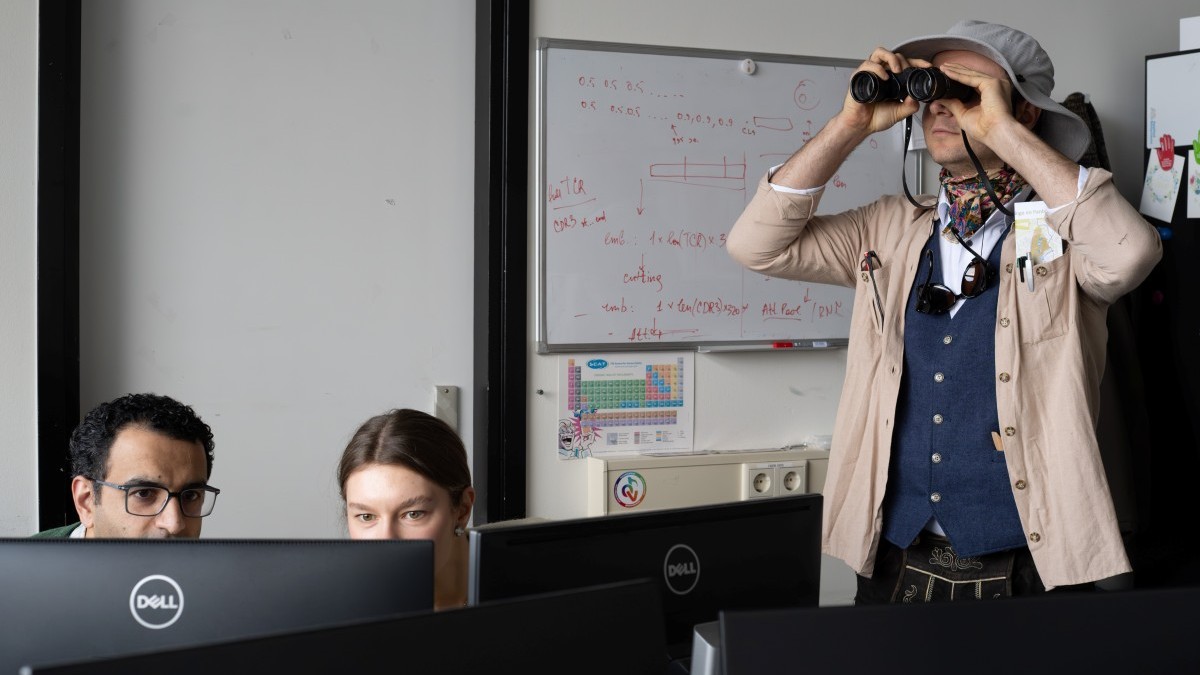 Sinitcyn Lab Contacts Photo